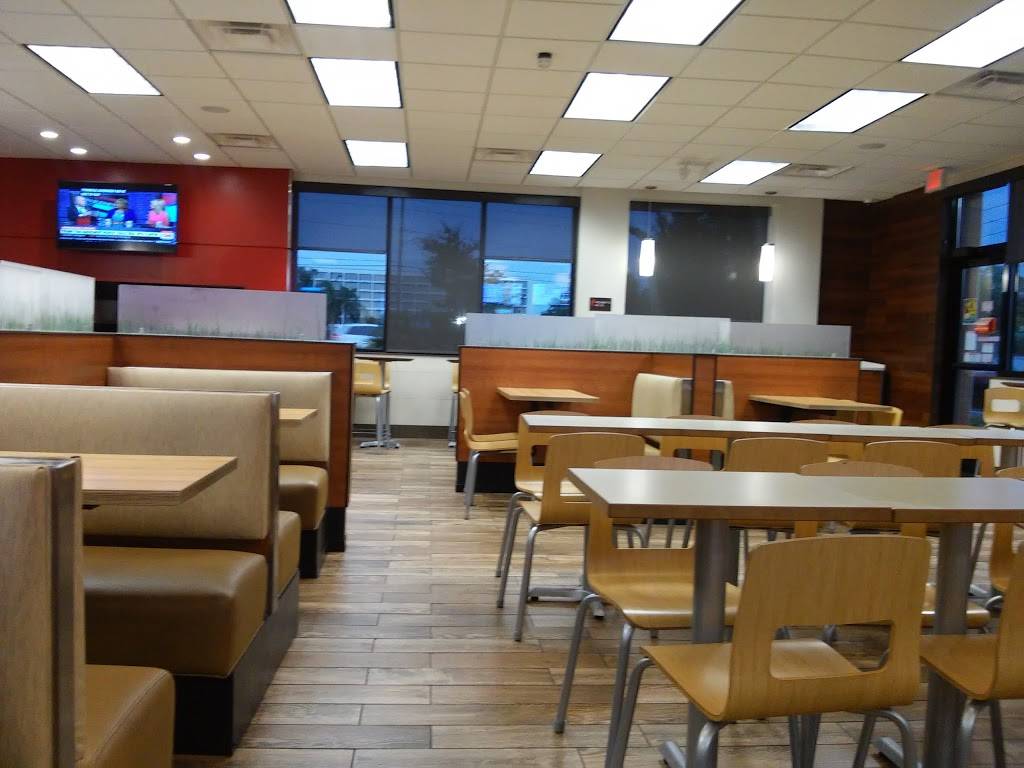 Wendys | restaurant | 2001 Principal Row, Orlando, FL 32837, USA | 4078260670 OR +1 407-826-0670