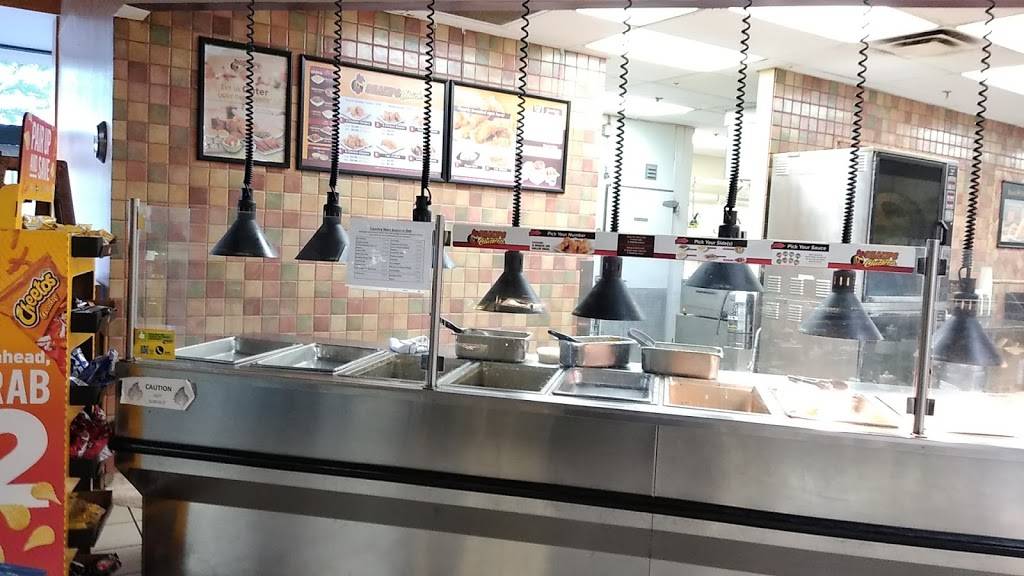 Champs Chicken | meal takeaway | 1447 State Hwy 248, Branson, MO 65615, USA | 8556323373 OR +1 855-632-3373