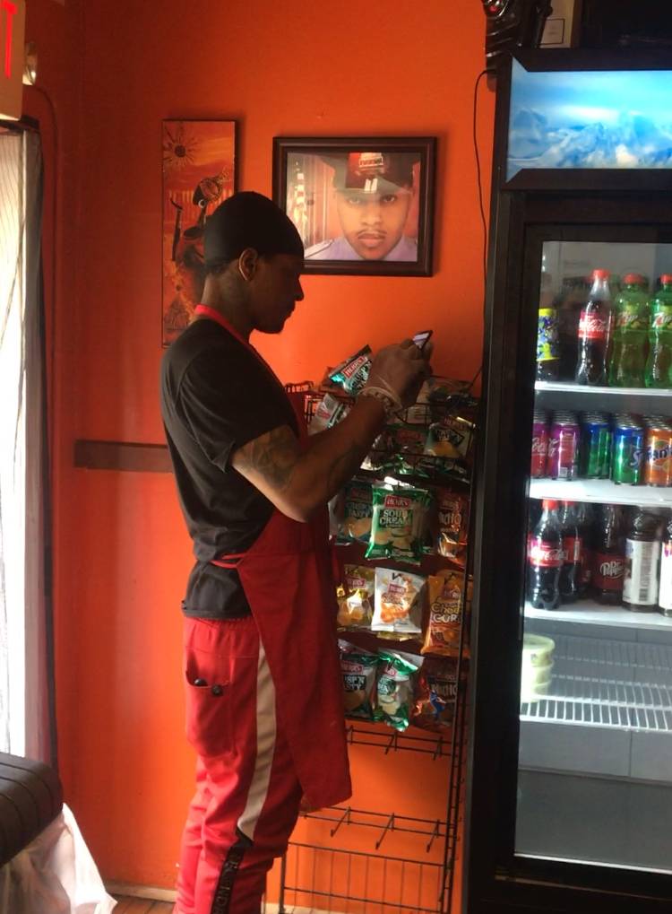 EMMANUEL KINGS & QUEENS OF SOULFOOD | restaurant | 2905 Ridge Ave, Philadelphia, PA 19121, USA | 2673456233 OR +1 267-345-6233