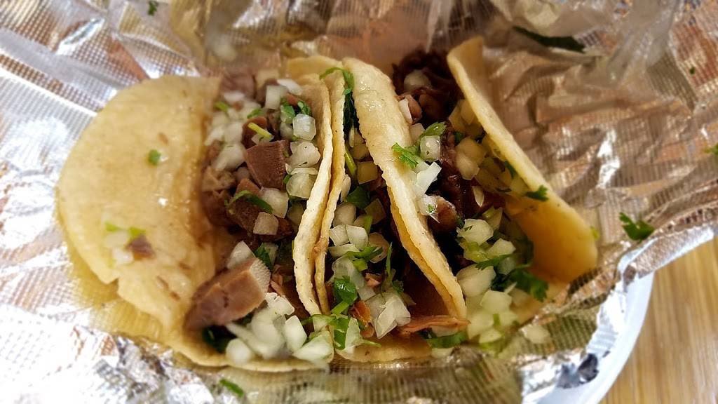 Viva Villa Taqueria | restaurant | 9585 Sierra Ave, Fontana, CA 92335, USA | 9093569612 OR +1 909-356-9612