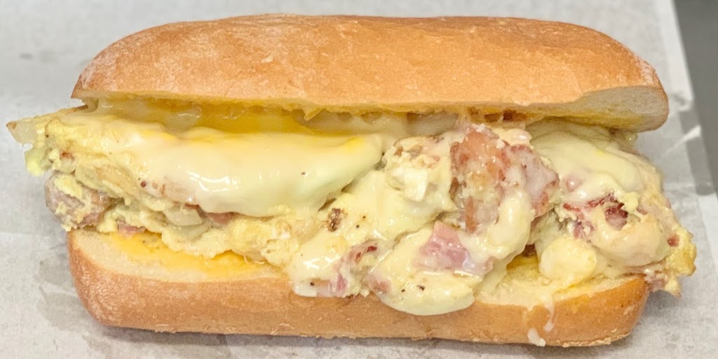 East Coast Cheesesteaks | restaurant | 125 University Ave, Palo Alto, CA 94301, USA | 6503286700 OR +1 650-328-6700