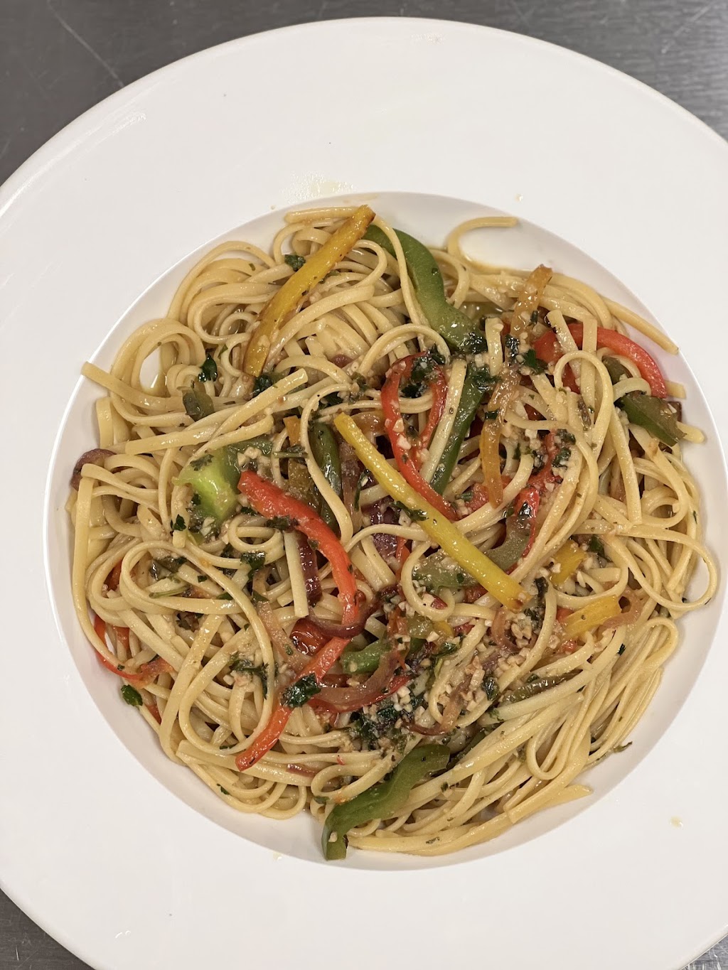 Bea’s Kitchen & Kocktails | restaurant | 5091 Sauk Trail, Richton Park, IL 60471, USA | 7088980226 OR +1 708-898-0226