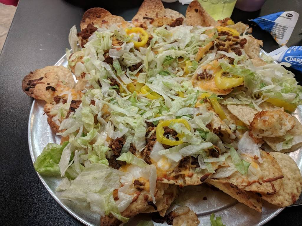 Tims Pizza | restaurant | 102 S Main St, Olivet, MI 49076, USA | 2697492311 OR +1 269-749-2311