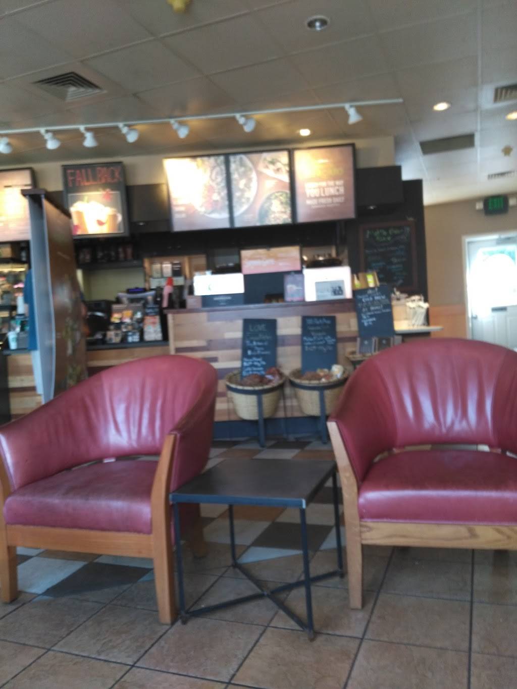 Starbucks | cafe | 100 Park Ave, Clarendon Hills, IL 60514, USA | 6303211496 OR +1 630-321-1496