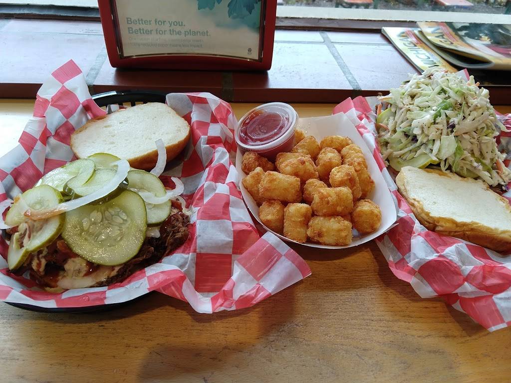 Biercamp | restaurant | 1643 S State St, Ann Arbor, MI 48104, USA | 7349952437 OR +1 734-995-2437