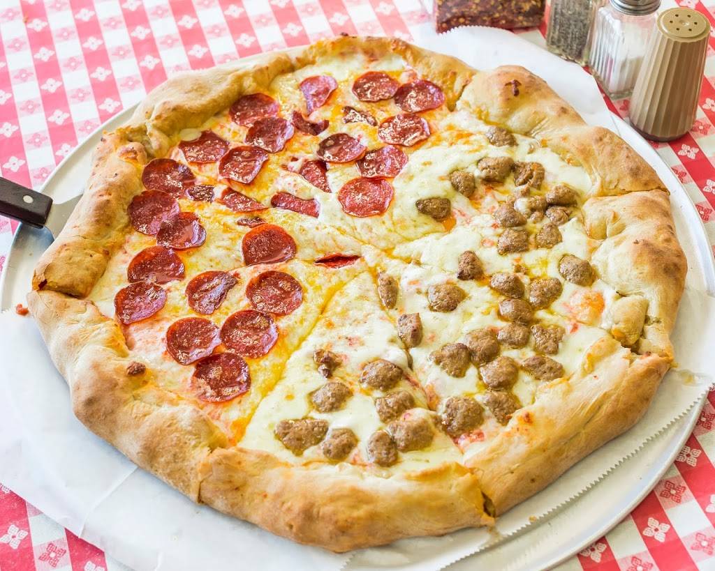 Planet Pizza & Subs | restaurant | 819 Hungerford Dr, Rockville, MD 20850, USA | 3017629400 OR +1 301-762-9400