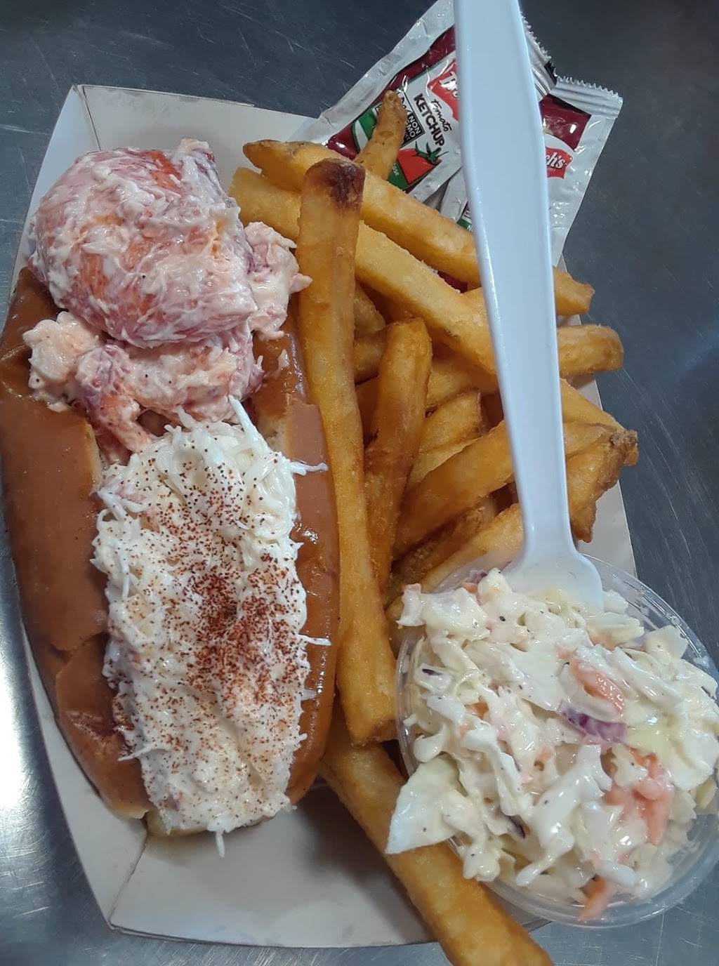 The Captains Catch | restaurant | 5 Sea St, Castine, ME 04421, USA | 2074604212 OR +1 207-460-4212