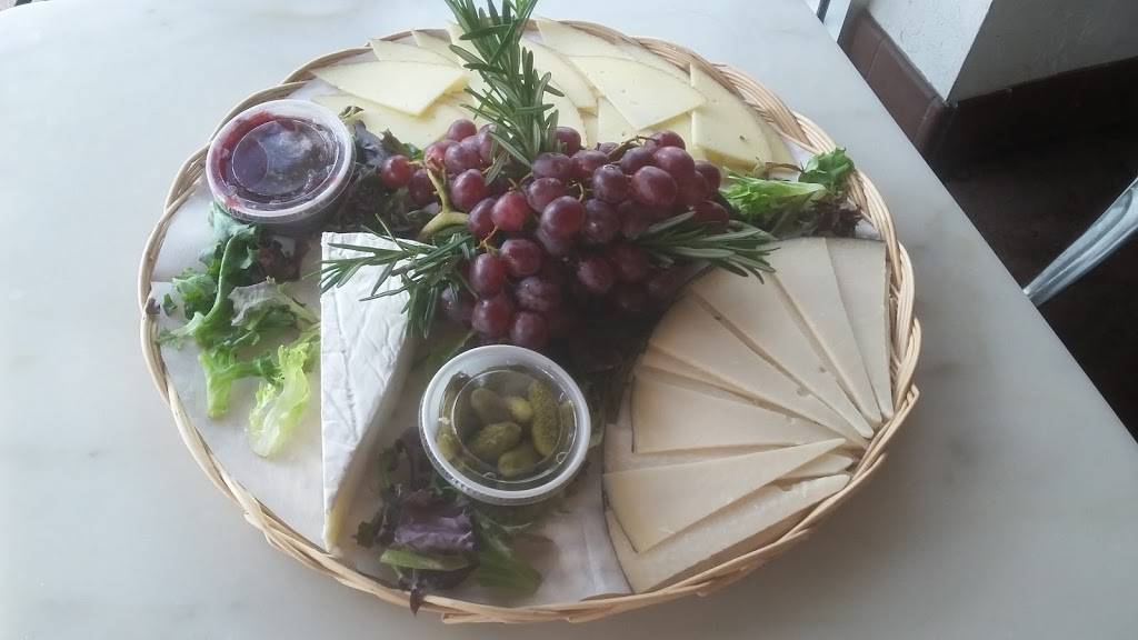 The Cheese Course | restaurant | 801 S University Dr, Plantation, FL 33324, USA | 7542008387 OR +1 754-200-8387