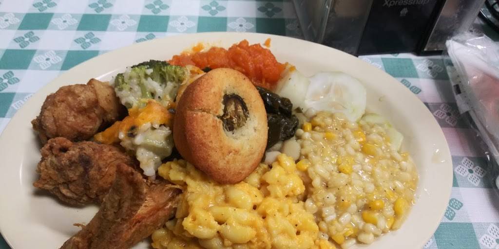 Louises Cafeteria | restaurant | 426 E Solomon St, Griffin, GA 30223, USA | 7704129400 OR +1 770-412-9400