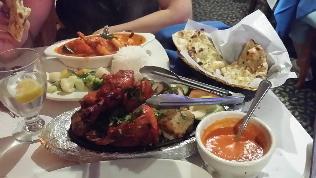 Saffron | restaurant | 130 Dolson Ave, Middletown, NY 10940, USA | 8453440005 OR +1 845-344-0005