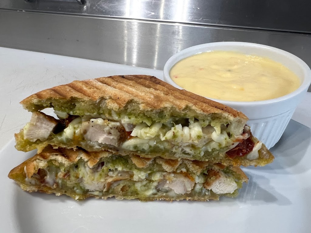 Fourth Street Fusion | restaurant | 105 E 4th St, Emmett, ID 83617, USA | 2083694585 OR +1 208-369-4585