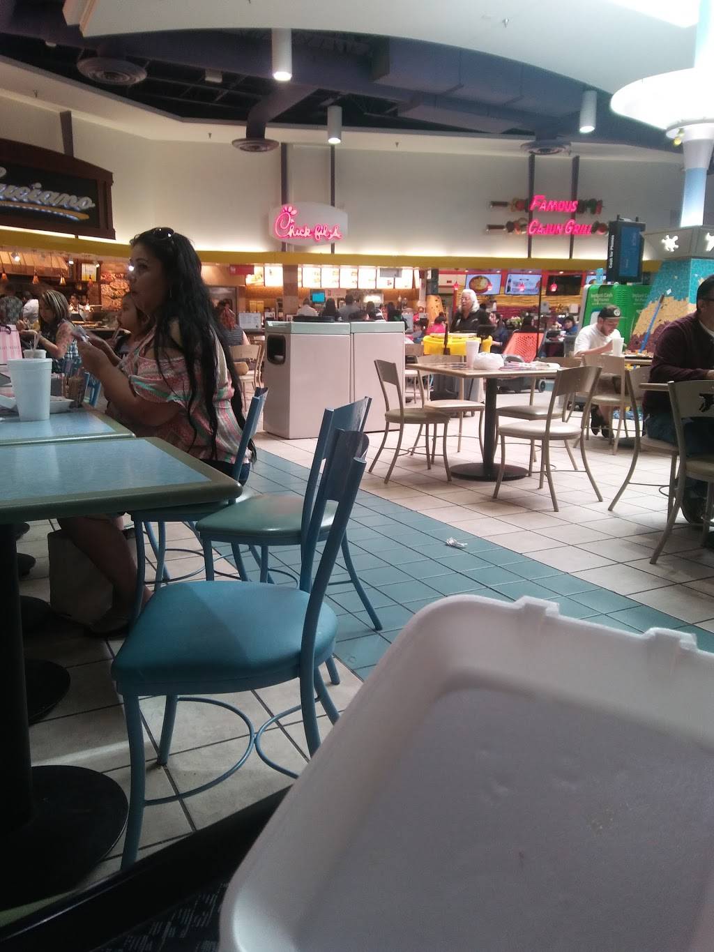 Chick-fil-A South Park Mall | meal takeaway | 2310 SW Military Dr Ste 108, San Antonio, TX 78224, USA | 2109271680 OR +1 210-927-1680