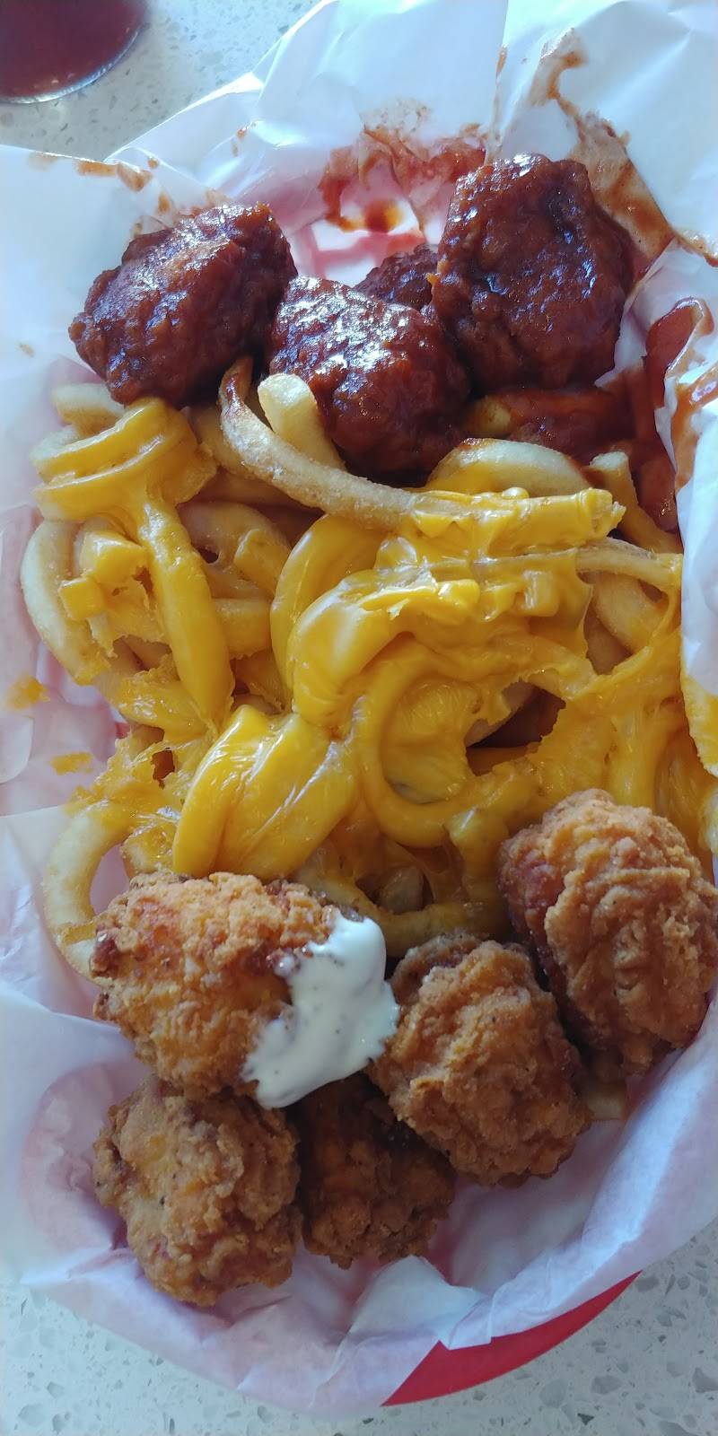 Hot Wings Cafe | restaurant | 4609 Van Nuys Blvd, Sherman Oaks, CA 91403, USA | 8187849464 OR +1 818-784-9464