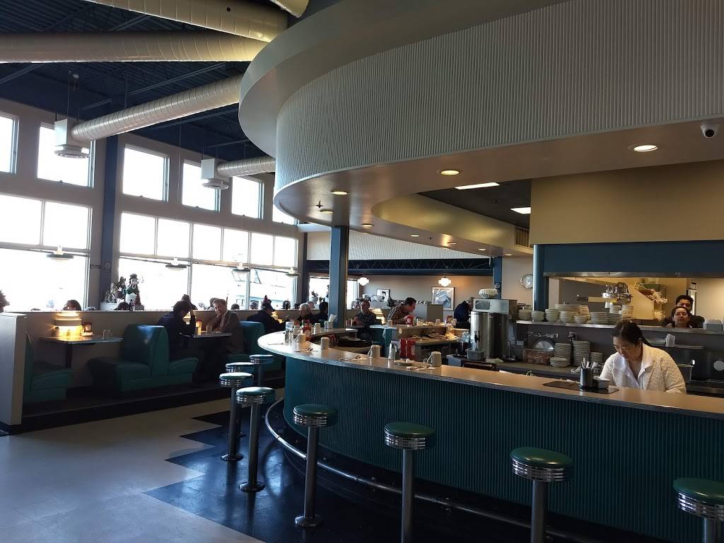 Bay Cafe | restaurant | 1900 W Nickerson St, Seattle, WA 98119, USA | 2062823435 OR +1 206-282-3435