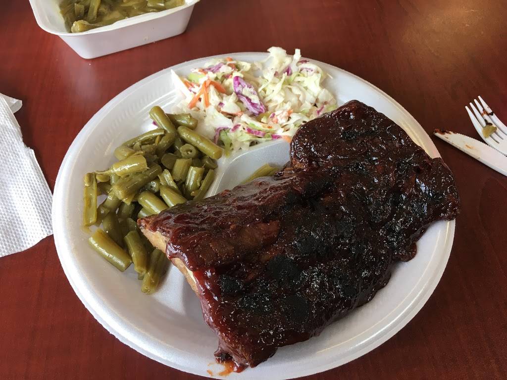 Johns Rib House | restaurant | 1221 Maple Ave, Lisle, IL 60532, USA | 6302414150 OR +1 630-241-4150