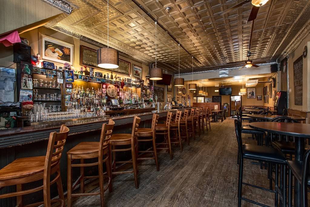 Paddy Longs Beer & Bacon Pub | restaurant | 1028 W Diversey Pkwy, Chicago, IL 60614, USA | 7732906988 OR +1 773-290-6988