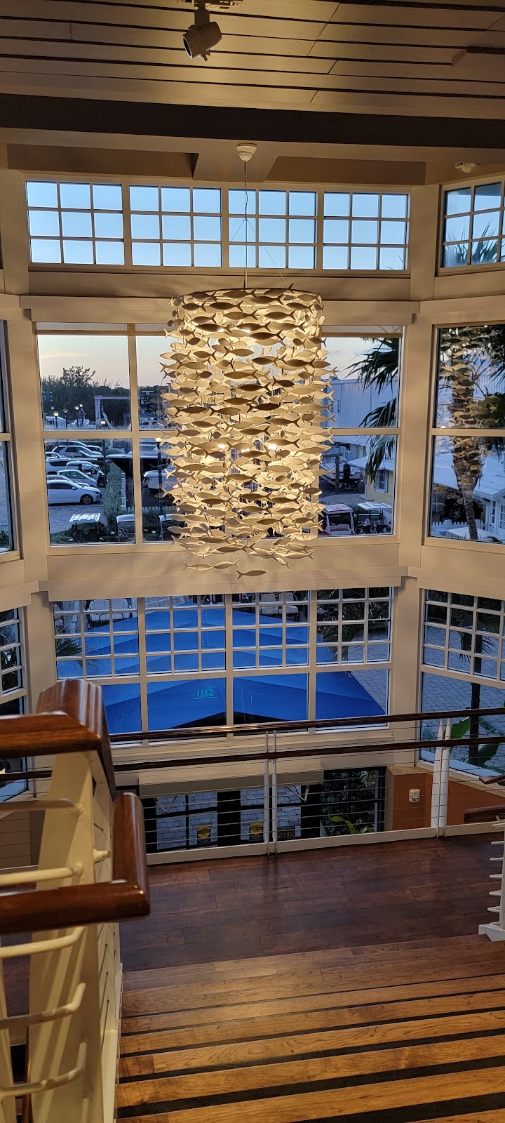 Gianni | restaurant | 1 Fishing Village Dr, Key Largo, FL 33037, USA | 3053675879 OR +1 305-367-5879