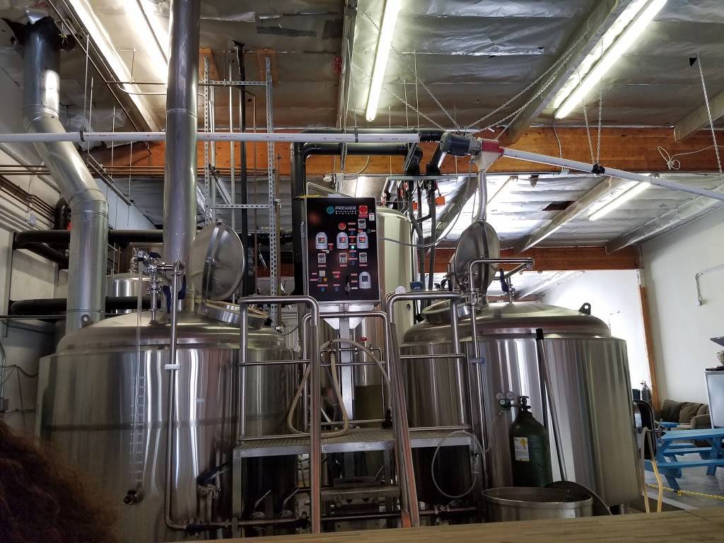 King Harbor Brewing Company | restaurant | 2907 182nd St, Redondo Beach, CA 90278, USA | 3105428657 OR +1 310-542-8657