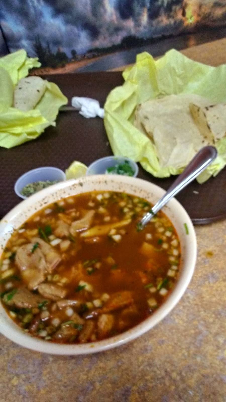 Tacos Los Compadres | restaurant | 5598 Mission Boulevard, Riverside, CA 92509, USA | 9517796224 OR +1 951-779-6224