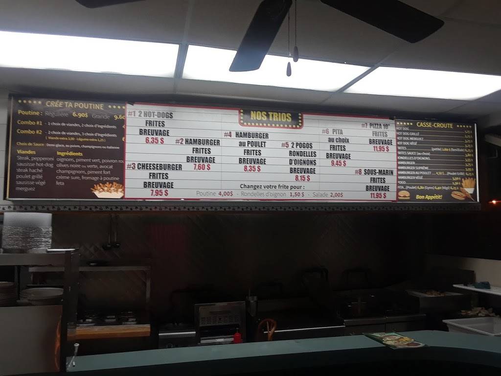 Hot dog à la canadienne | restaurant | 4353 Rue Bélanger, Montréal, QC H1T 1B1, Canada | 5147297111 OR +1 514-729-7111