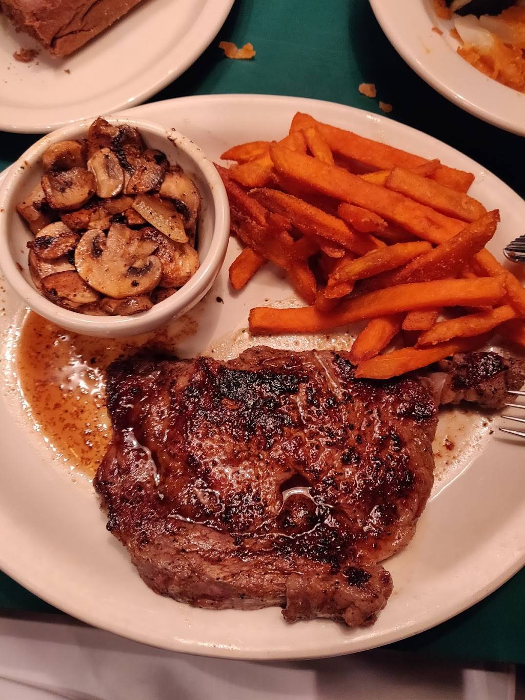 Austins Cattle Co | restaurant | 2101 W Hill Ave, Valdosta, GA 31601, USA | 2292599333 OR +1 229-259-9333