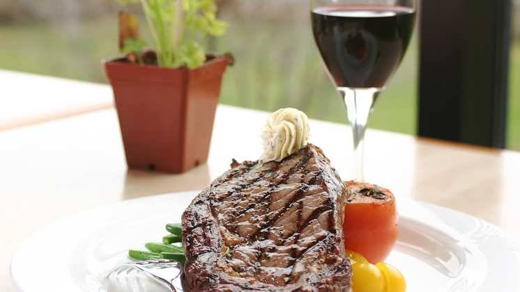 Bistecca Steakhouse & Wine Bar | restaurant | 210 Racetrack Rd, Washington, PA 15301, USA | 7245031510 OR +1 724-503-1510