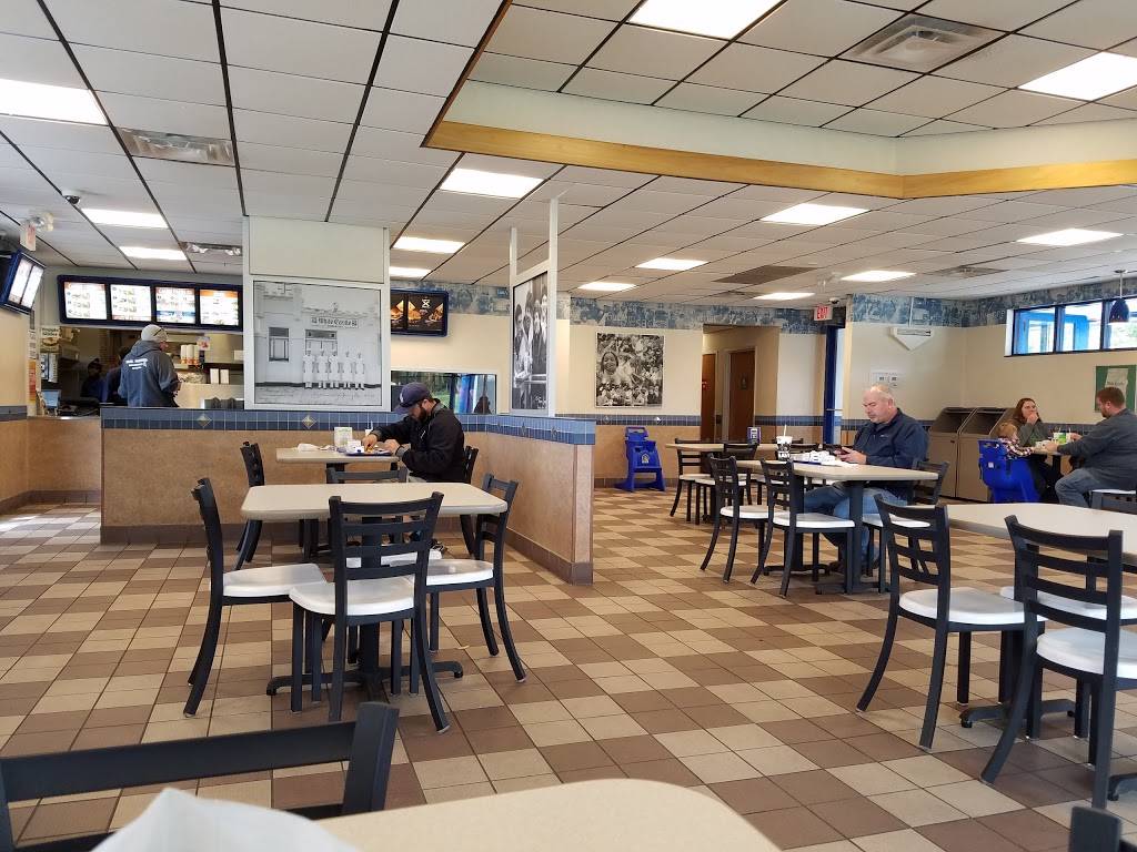 White Castle | restaurant | 3 Eastport Plaza Dr, Collinsville, IL 62234, USA | 6183464328 OR +1 618-346-4328