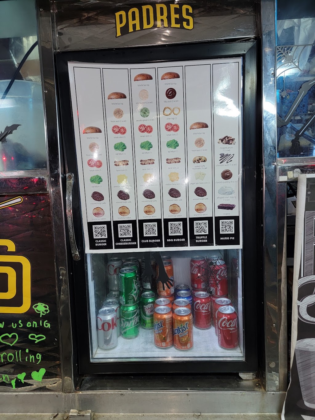 Rolling Kitchen | restaurant | 1002 Market St, San Diego, CA 92101, USA | 6196225559 OR +1 619-622-5559