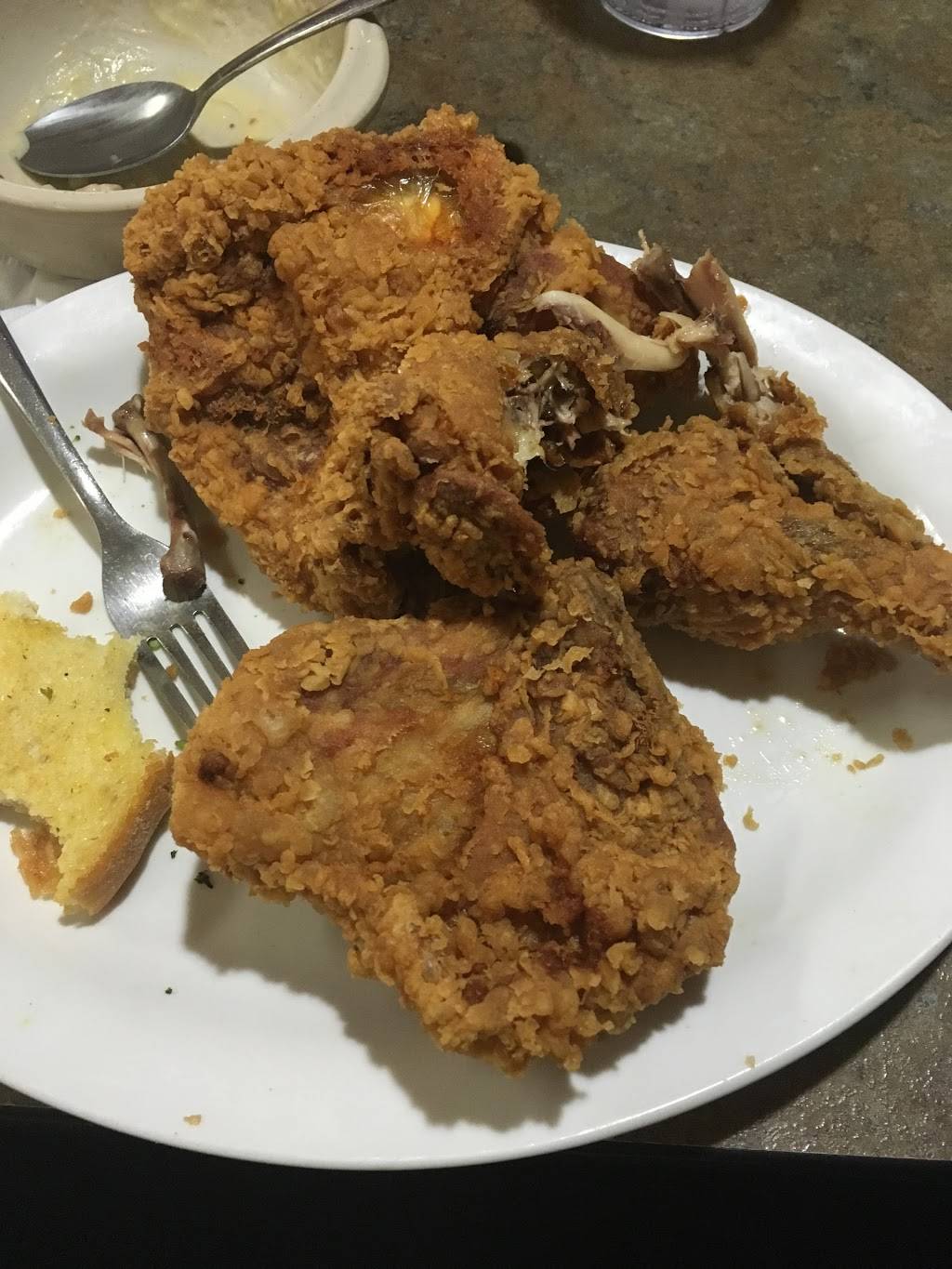 Country Pride | restaurant | 171 Berkley Rd, Paulsboro, NJ 08066, USA | 8564235500 OR +1 856-423-5500