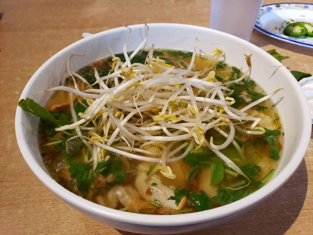 Bida Saigon | restaurant | 8078 Kingston Pike, Knoxville, TN 37919, USA | 8656945999 OR +1 865-694-5999