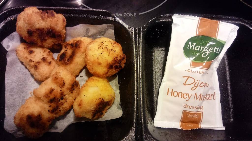 East of Chicago | restaurant | 275 N Market St, Shreve, OH 44676, USA | 3305673278 OR +1 330-567-3278