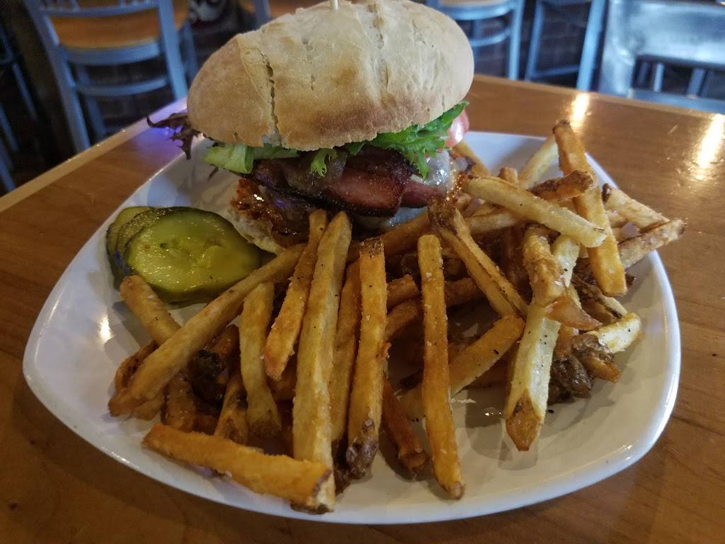 Dover Brickhouse | restaurant | 2 Orchard St, Dover, NH 03820, USA | 6037493838 OR +1 603-749-3838