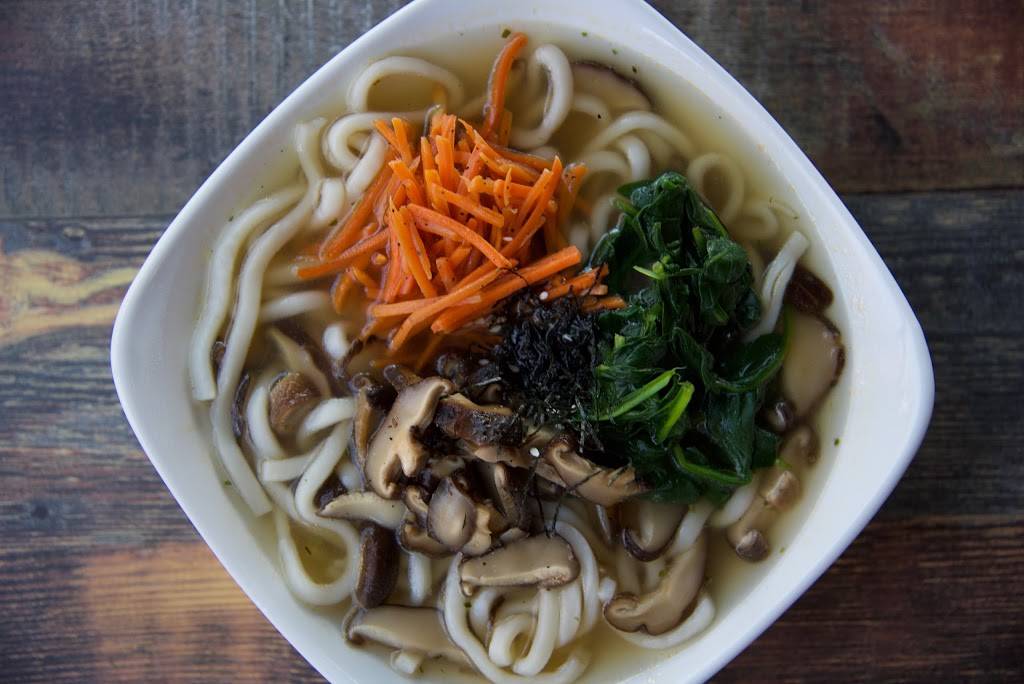 Bonchon Korean Fried Chicken | restaurant | 1525 Lake Pointe Pkwy #100, Sugar Land, TX 77478, USA | 2813026900 OR +1 281-302-6900