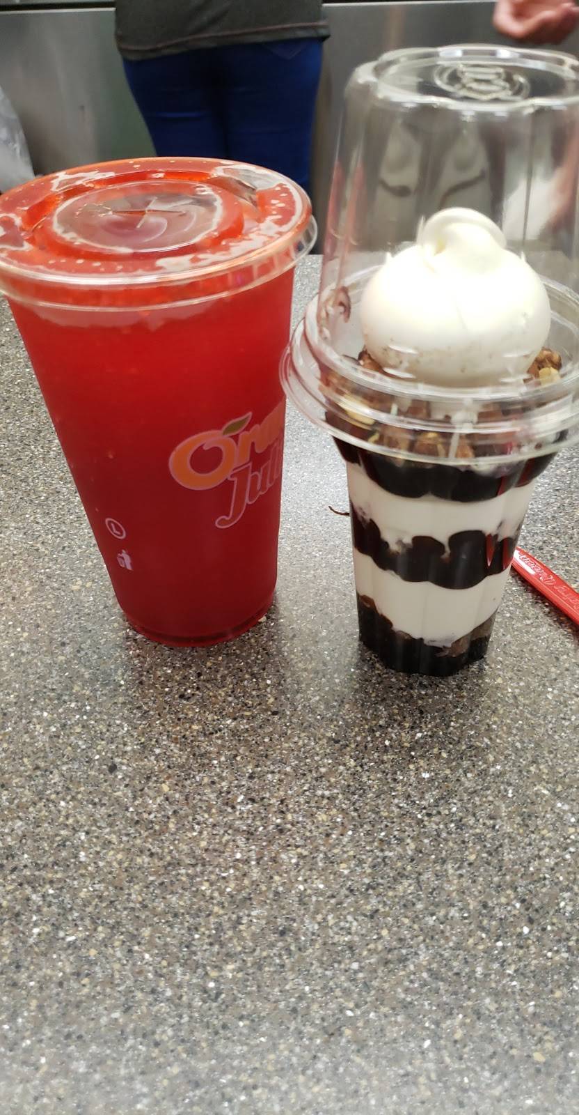 Dairy Queen Grill & Chill | restaurant | 4703 Mall Dr, Hermantown, MN 55811, USA | 2187271668 OR +1 218-727-1668