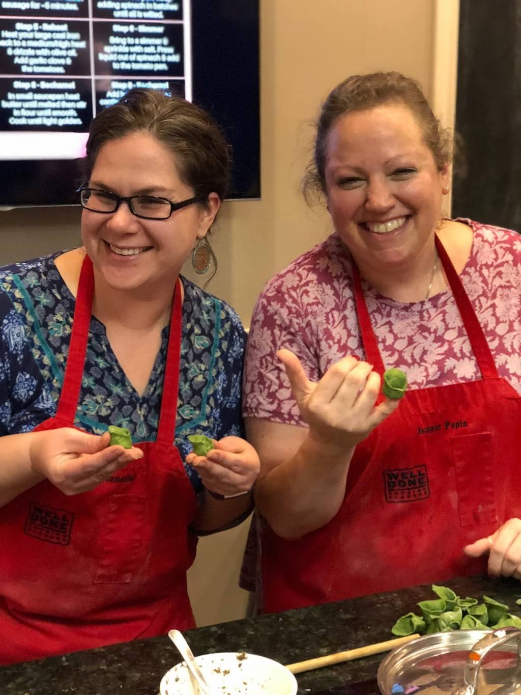 Well Done Cooking Classes | restaurant | 2811 Airline Dr #5, Houston, TX 77009, USA | 8327823518 OR +1 832-782-3518