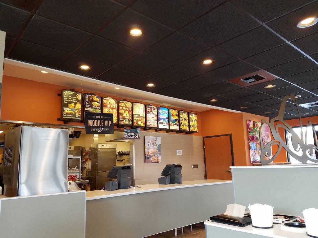 Taco Bell | meal takeaway | 1365 S Park Victoria Dr, Milpitas, CA 95035, USA | 4082637833 OR +1 408-263-7833