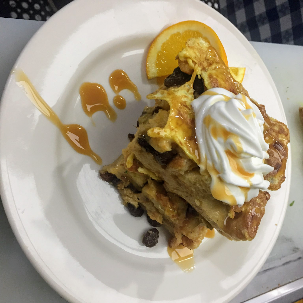 Gene & Steves Airport Diner | restaurant | 192 Hamilton St, Leominster, MA 01453, USA | 9787284473 OR +1 978-728-4473