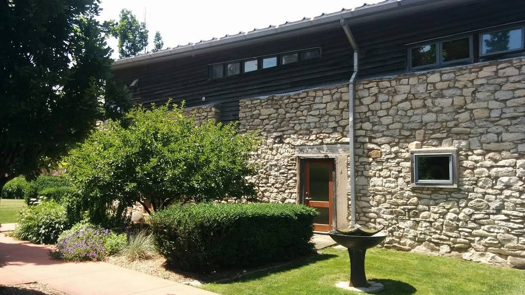 Stones Throw Winery | restaurant | 3382 County Rd E, Baileys Harbor, WI 54202, USA | 9208399660 OR +1 920-839-9660