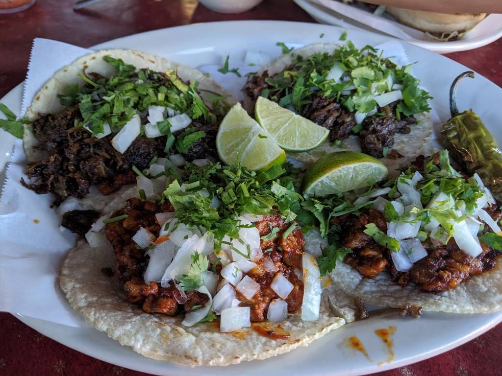 Antojeria DF Mexican Food | restaurant | 3400 US-281, Mineral Wells, TX 76067, USA | 9404528871 OR +1 940-452-8871