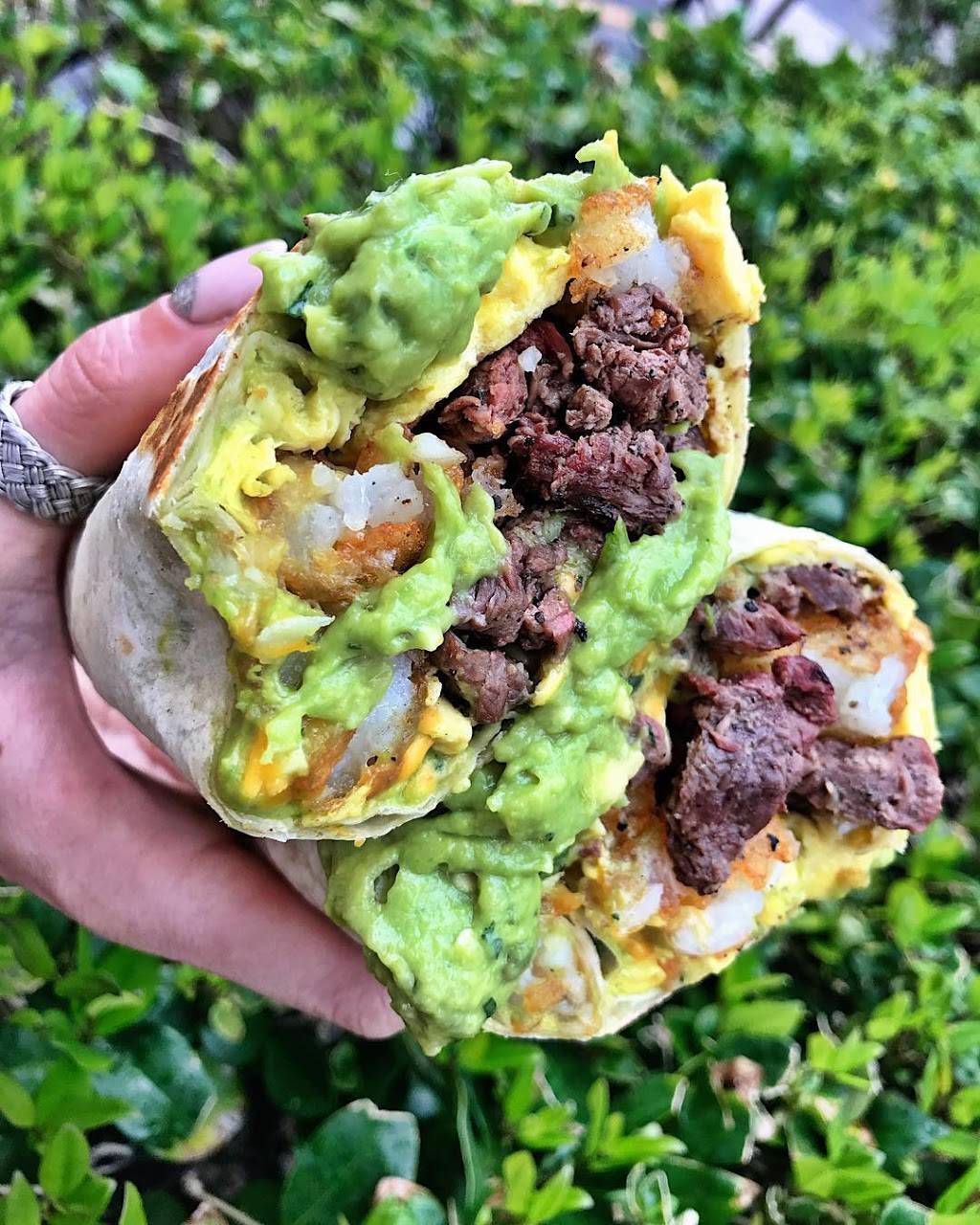 Me Gusta Tacos | restaurant | 2235 Village Walk Dr #153, Henderson, NV 89052, USA | 7029982177 OR +1 702-998-2177