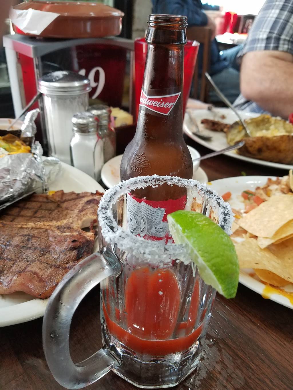 El Charro Mexican Bar & Grill | restaurant | 3801 Harrisburg Blvd, Houston, TX 77003, USA | 7132299585 OR +1 713-229-9585