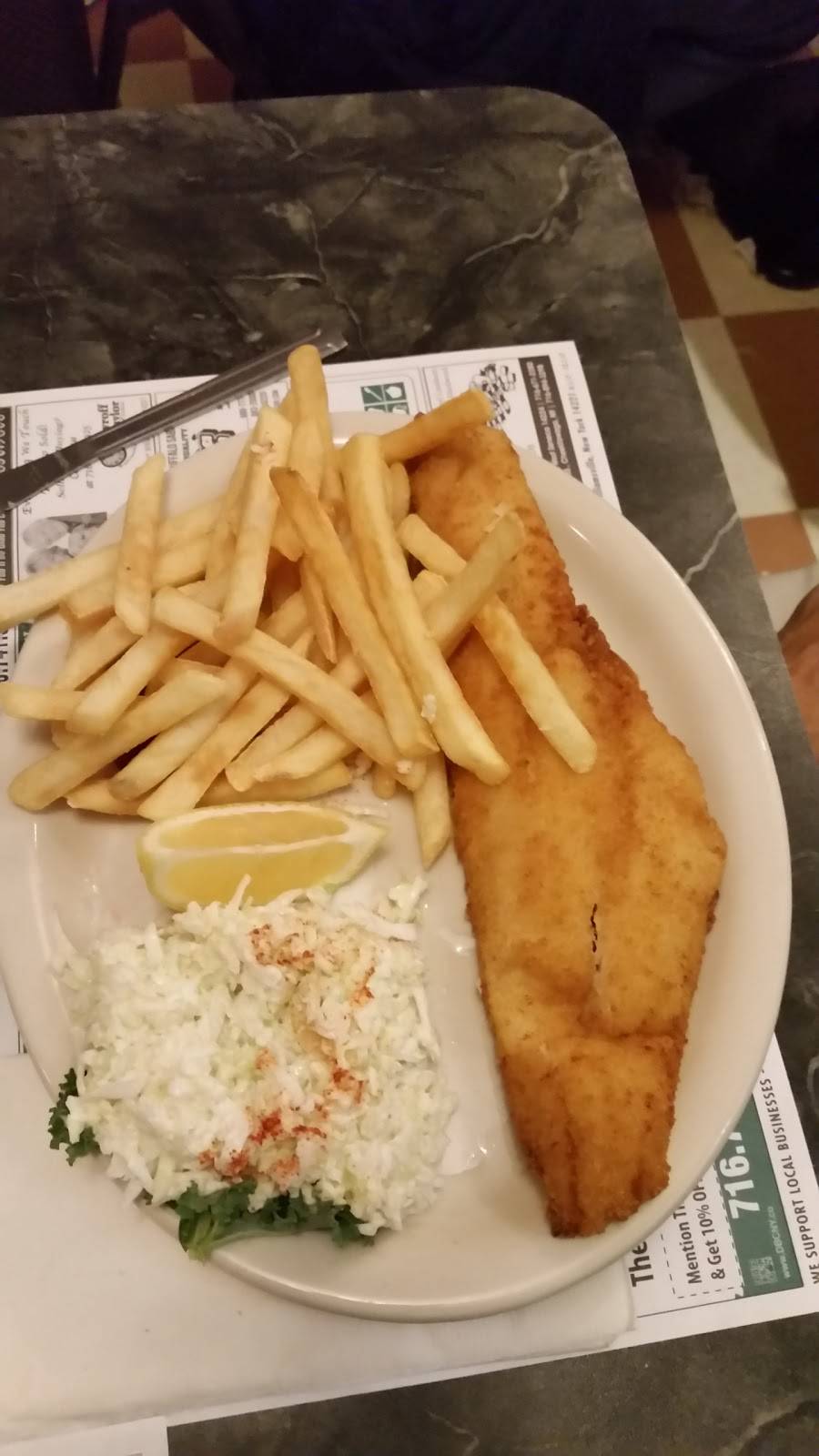 McPartlans Corner Inc | restaurant | 669 Wehrle Dr, Buffalo, NY 14225, USA | 7166329896 OR +1 716-632-9896