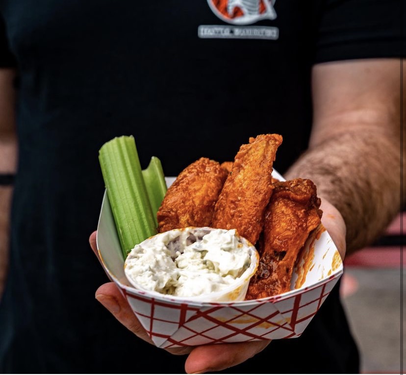 Vindicktive Wings | restaurant | 817 5th Ave N, Seattle, WA 98109, USA | 6073787463 OR +1 607-378-7463