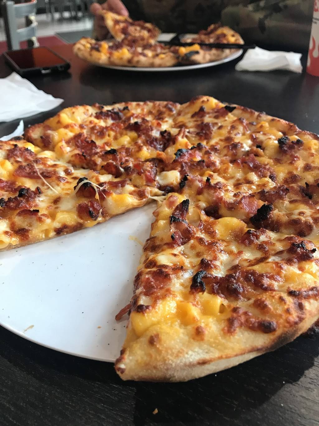 1000 Degrees Pizza Salad Wings | restaurant | 3400 Columbia Pike, Arlington, VA 22204, USA | 7039209000 OR +1 703-920-9000