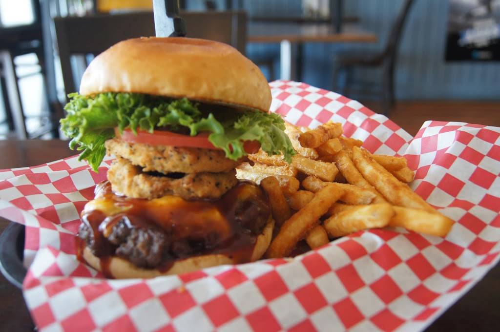 Joes Oasis | restaurant | 6400 Carolina Beach Rd #10 2957, Wilmington, NC 28412, USA | 9103998585 OR +1 910-399-8585