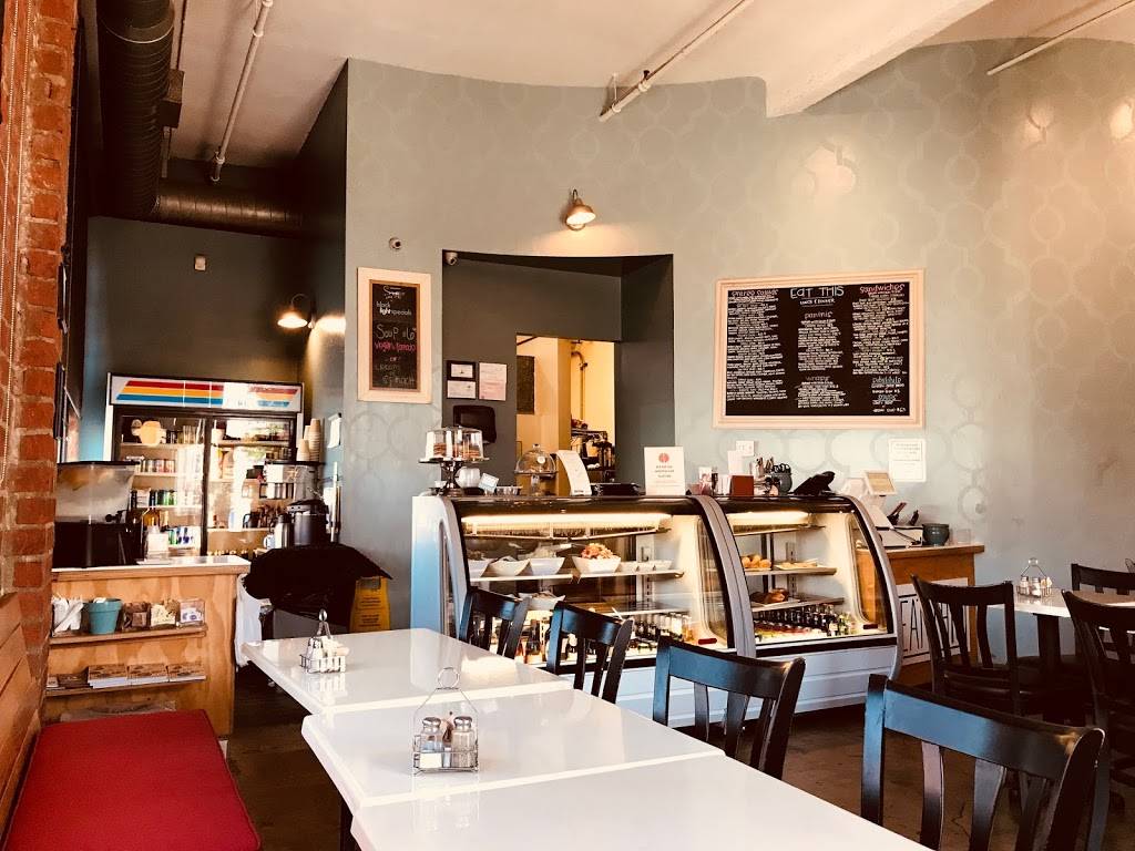 Eat This Cafe | cafe | 6547 Santa Monica Blvd, Los Angeles, CA 90038, USA | 3239992003 OR +1 323-999-2003