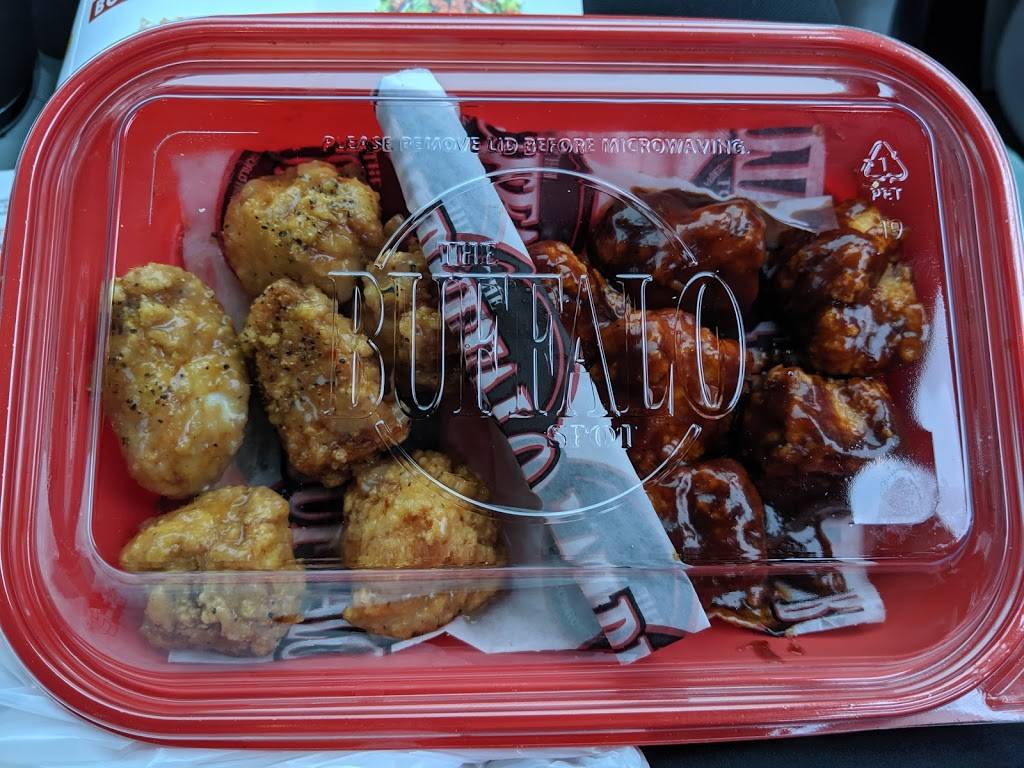 The Buffalo Spot | restaurant | 4511 Campus Dr, Irvine, CA 92612, USA | 9493333889 OR +1 949-333-3889