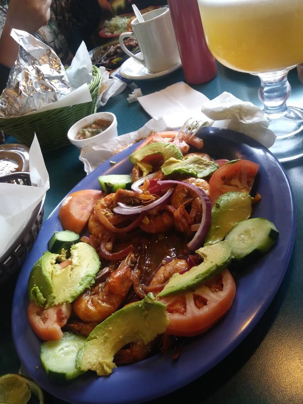 Taqueria Los Comales. | restaurant | 809 W Rollins Rd, Round Lake Heights, IL 60073, USA | 8477402606 OR +1 847-740-2606