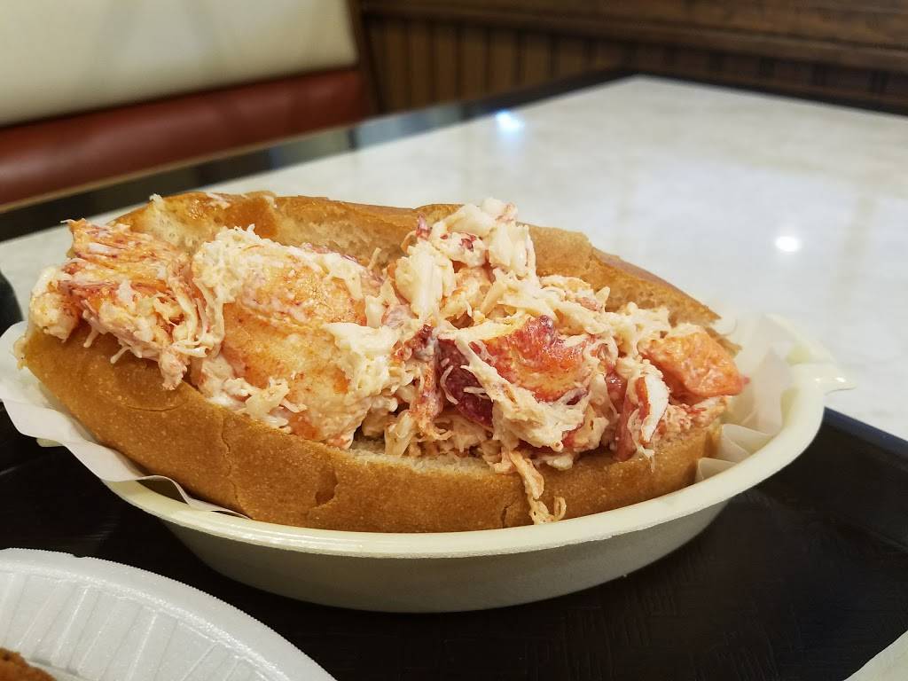 Heritage Farm Ice Cream & Restaurant | restaurant | 163 Pawtucket Blvd, Lowell, MA 01854, USA | 9784590802 OR +1 978-459-0802