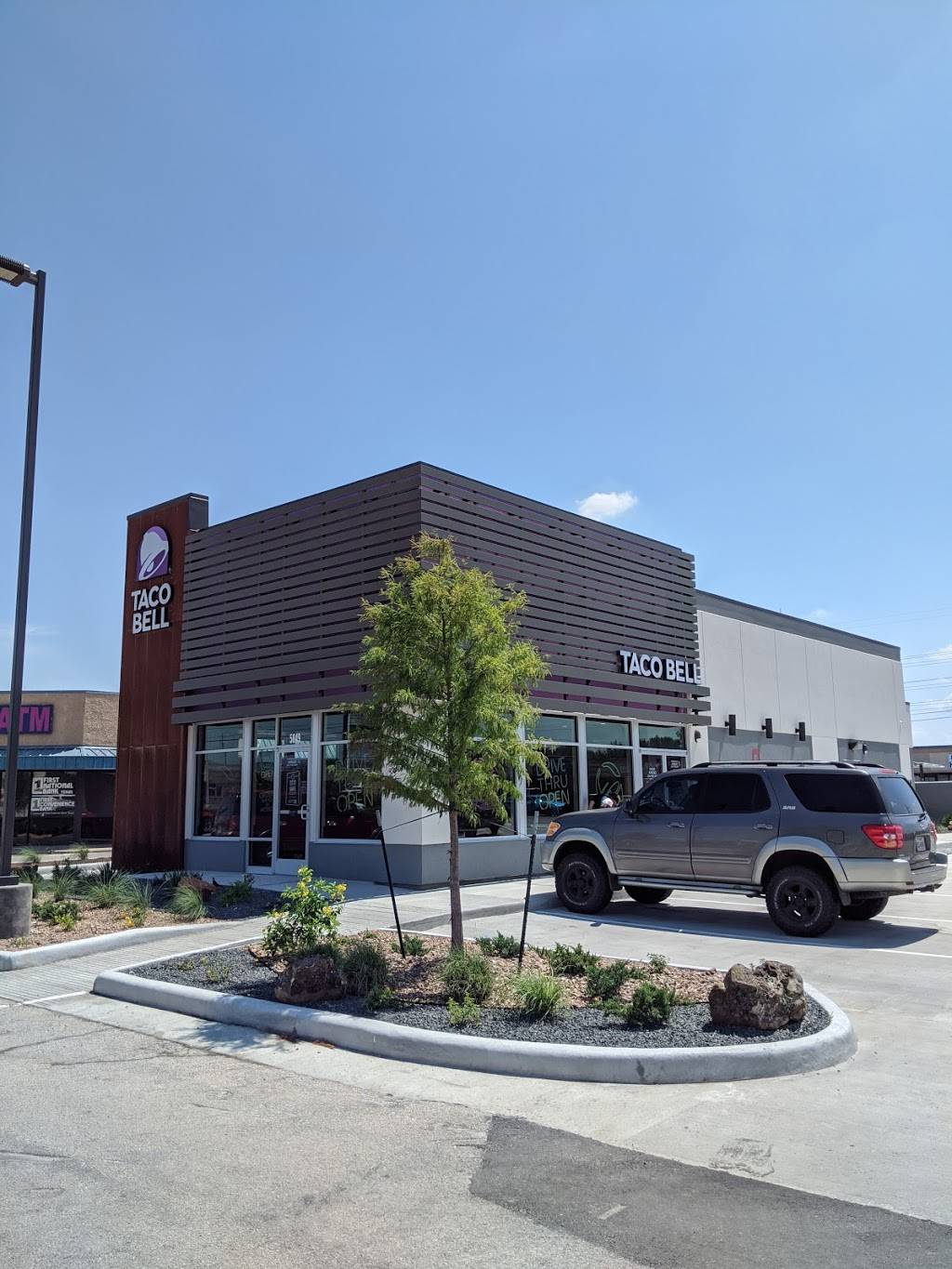 Taco Bell | meal takeaway | 5849 S Gessner Rd, Houston, TX 77036, USA | 3462991706 OR +1 346-299-1706